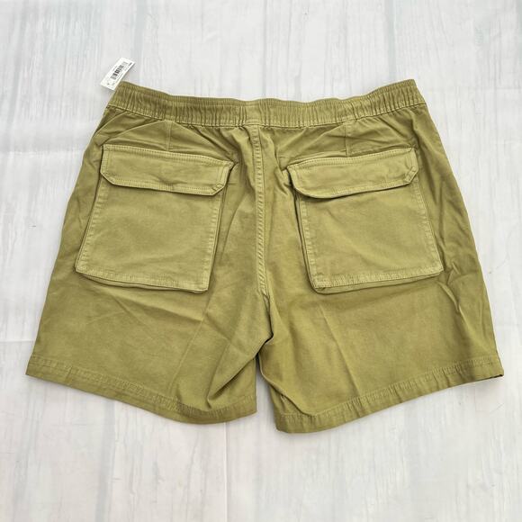 Goodthreads Men's 7" Utility Short Light Olive Size Large - Picture 4 of 15